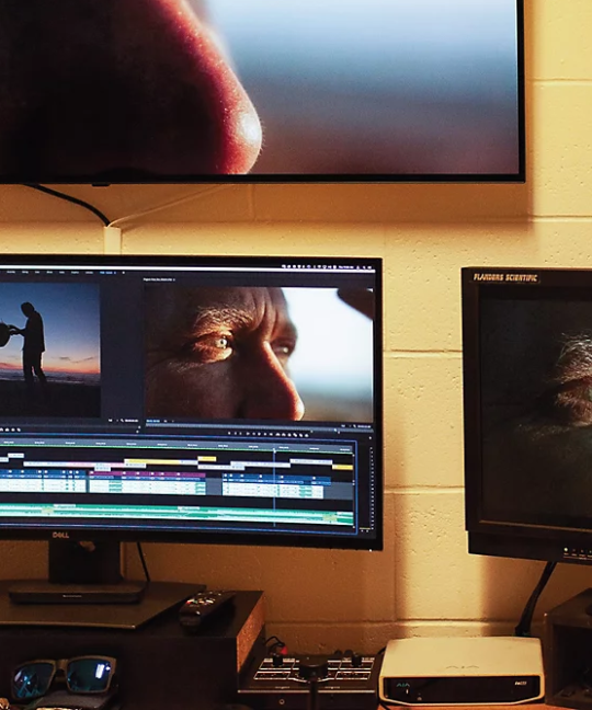 Apple Final Cut Pro vs Adobe Premiere Pro: Pros & Cons
