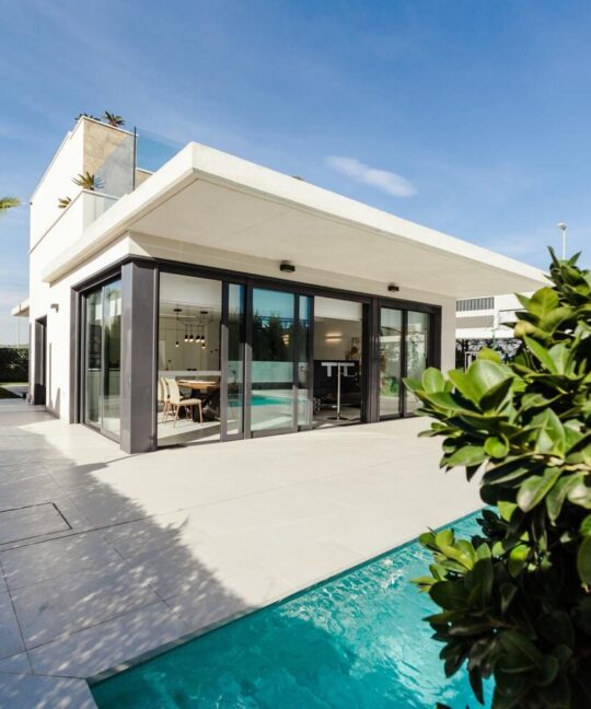 5 Best Real Estate Videos To Inspire Your Next Idea