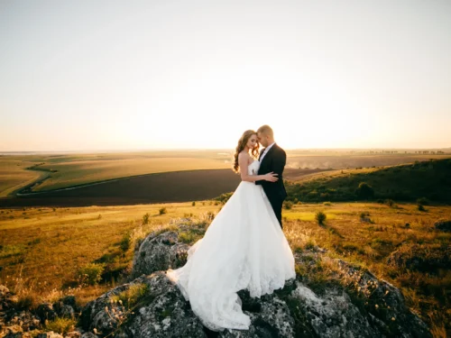 Capturing Candid Moments: How to Shoot Natural Wedding Photos and Clips