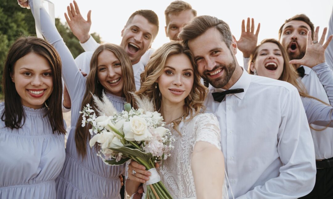 wedding family portraits scaled